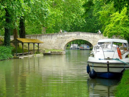 Cu barca pe canale in Franta 6