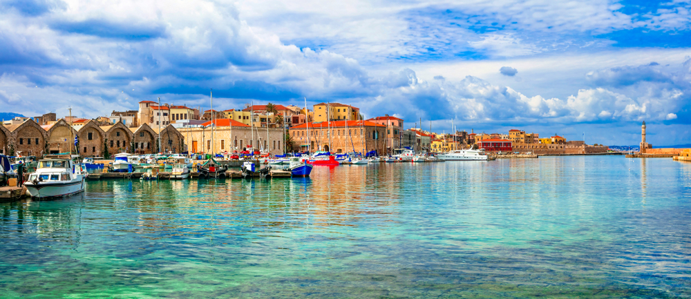 Portul Chania de pe insula Creta