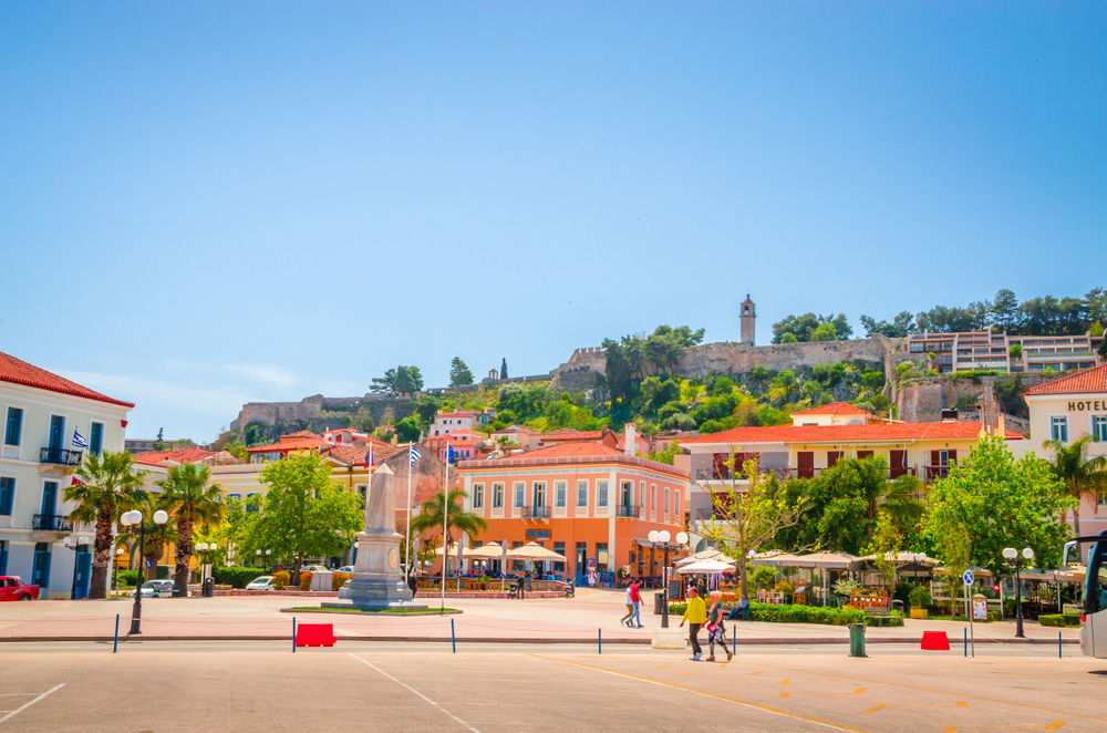 Piața Syntagma din Nafplio, în Grecia