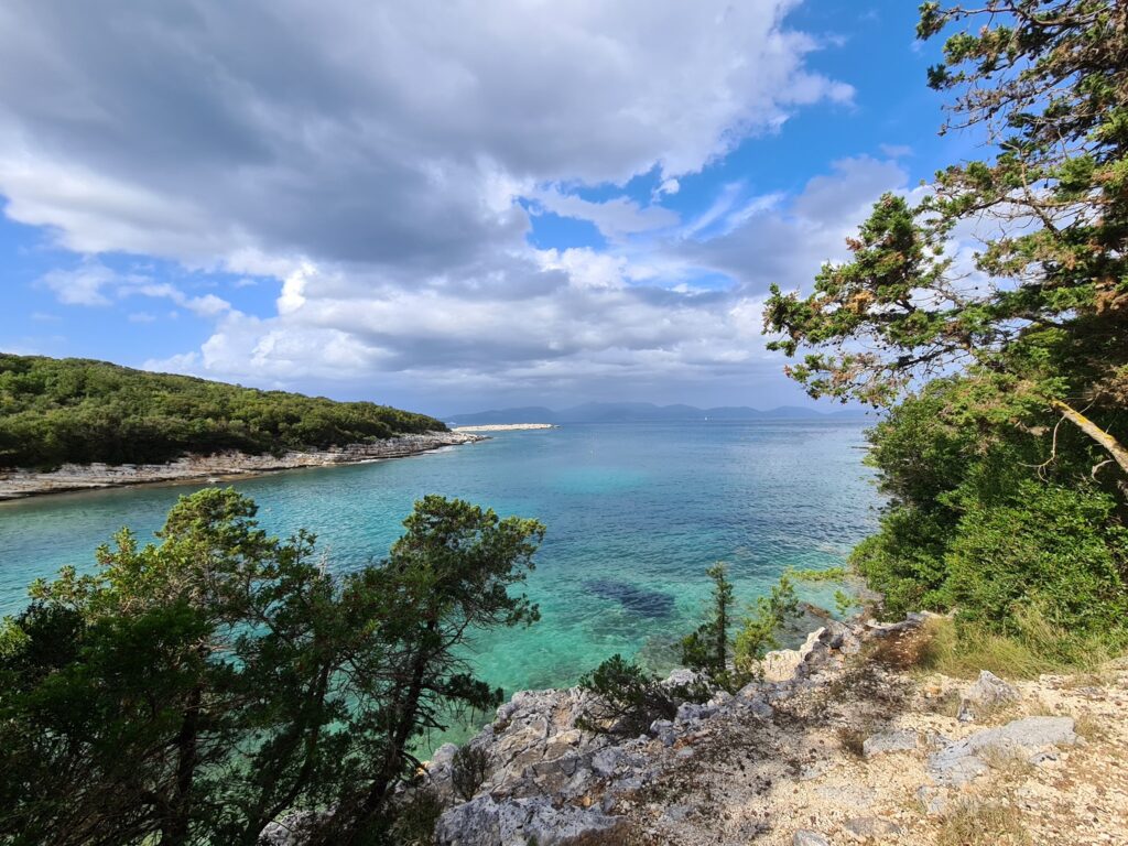 Plaja Emplisi din Kefalonia, în Grecia