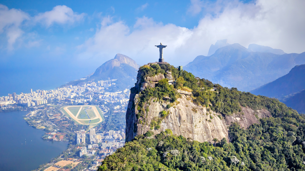 Statuia lui Hristos deasupra orașului Rio de Janeiro